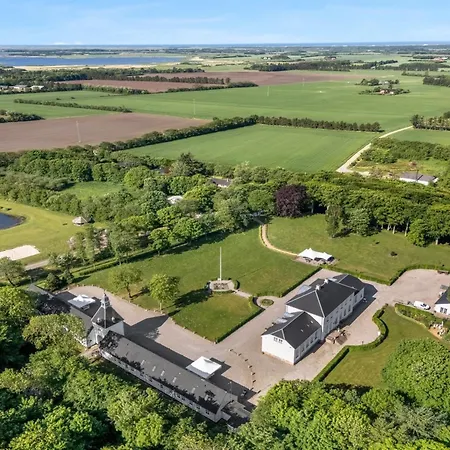 Edine - 4-5km From The Sea In Western Jutland By Interhome *