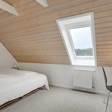 Apartment Edine - 4-5km From The Sea By Interhome