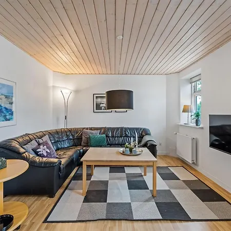 Apartment Edine - 4-5km From The Sea By Interhome Ulfborg