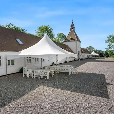 Edine - 4-5km From The Sea By Interhome Ulfborg